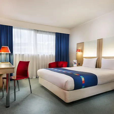 Park Inn By Radisson Cardiff City Centre-3